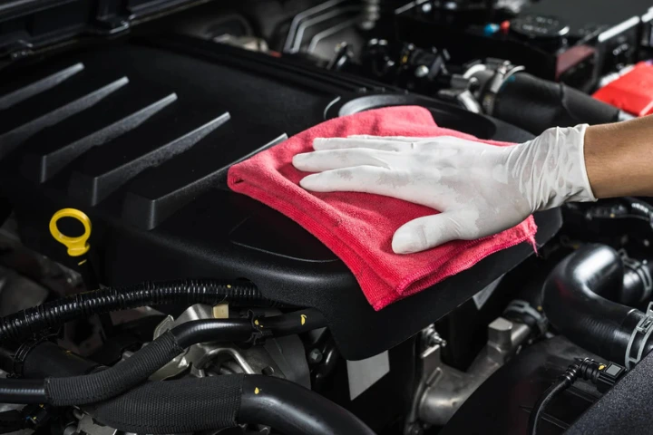 Engine Bay Detail - Mobile Car Engine Cleaning Service